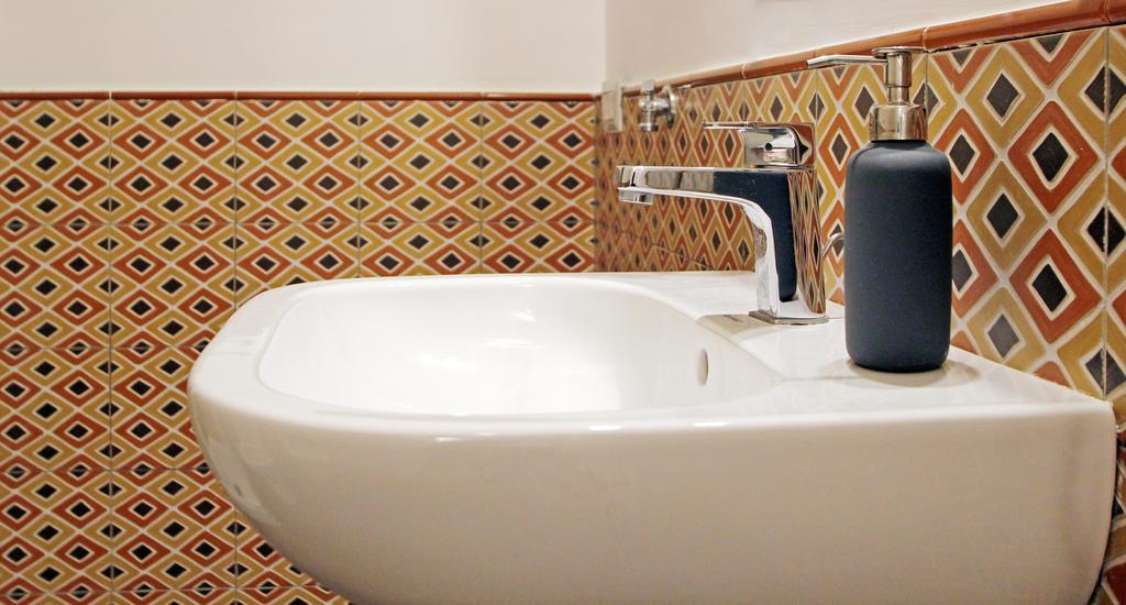 Casa Dante - Historic Apartment In The Perfect Naples Location Экстерьер фото