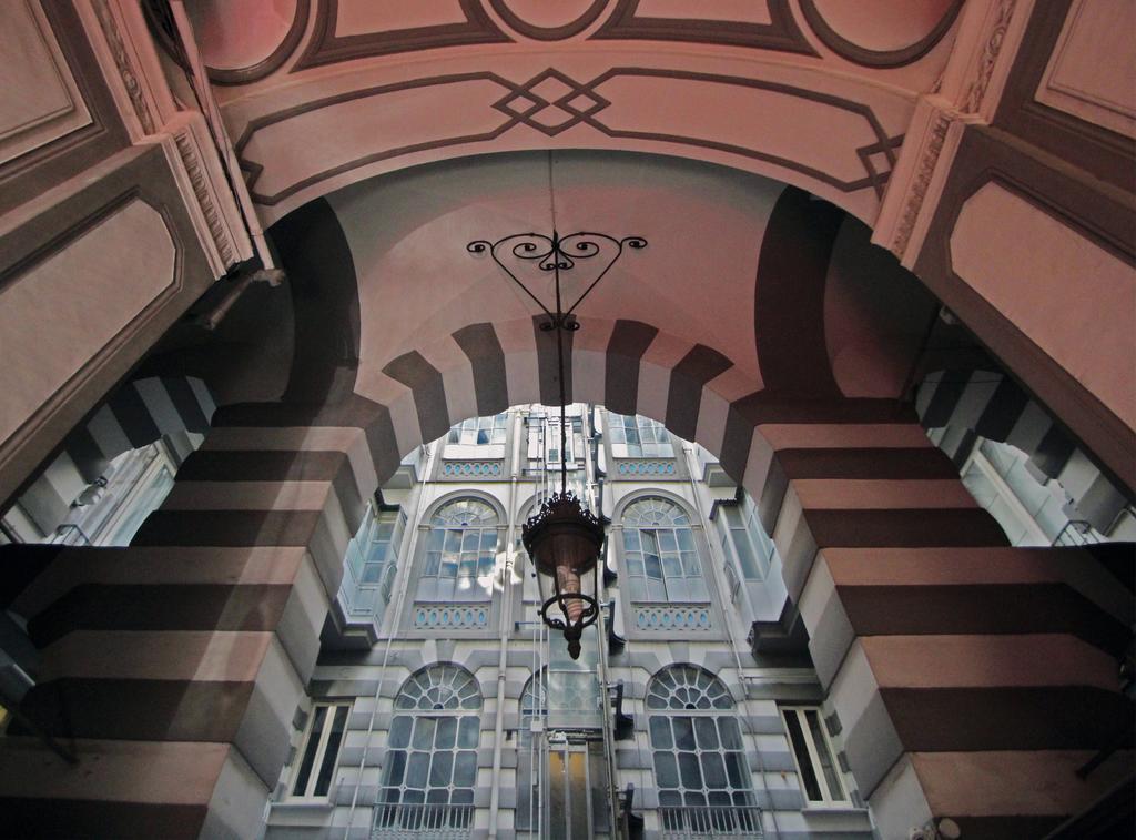 Casa Dante - Historic Apartment In The Perfect Naples Location Экстерьер фото