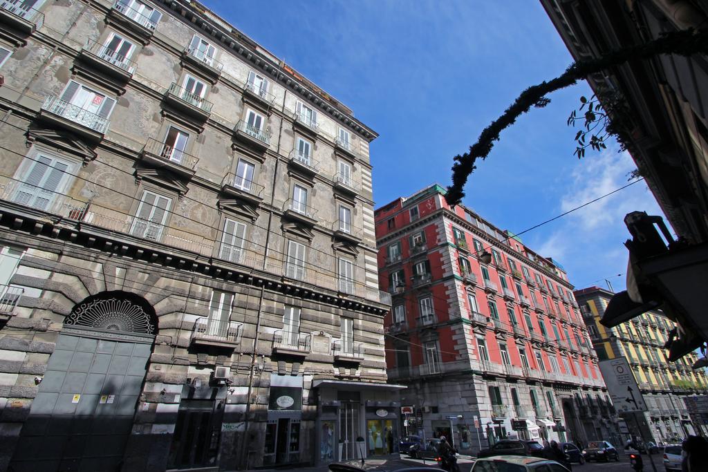 Casa Dante - Historic Apartment In The Perfect Naples Location Экстерьер фото