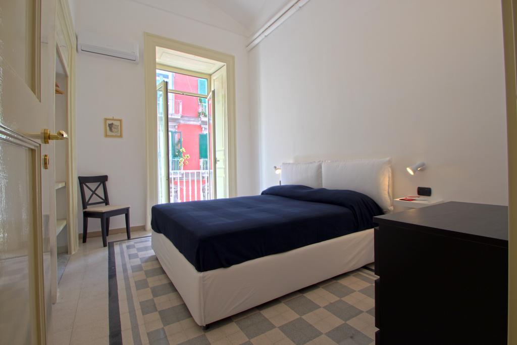 Casa Dante - Historic Apartment In The Perfect Naples Location Экстерьер фото