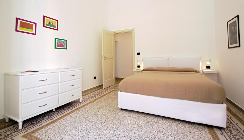 Casa Dante - Historic Apartment In The Perfect Naples Location Экстерьер фото