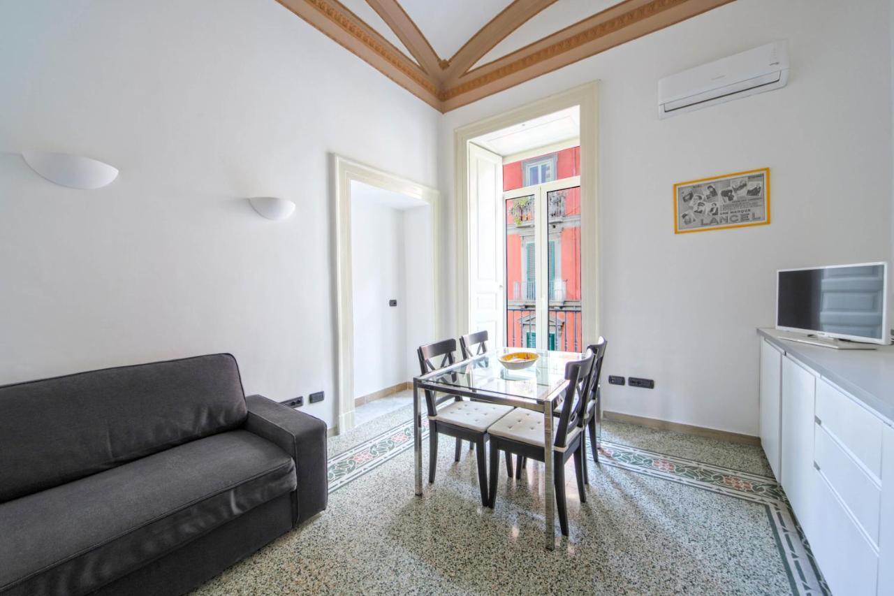 Casa Dante - Historic Apartment In The Perfect Naples Location Экстерьер фото